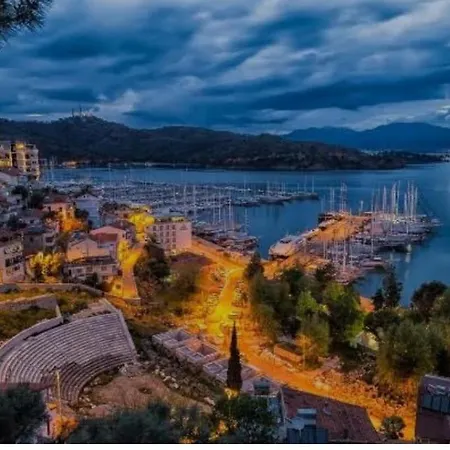 Bahceli Ev *